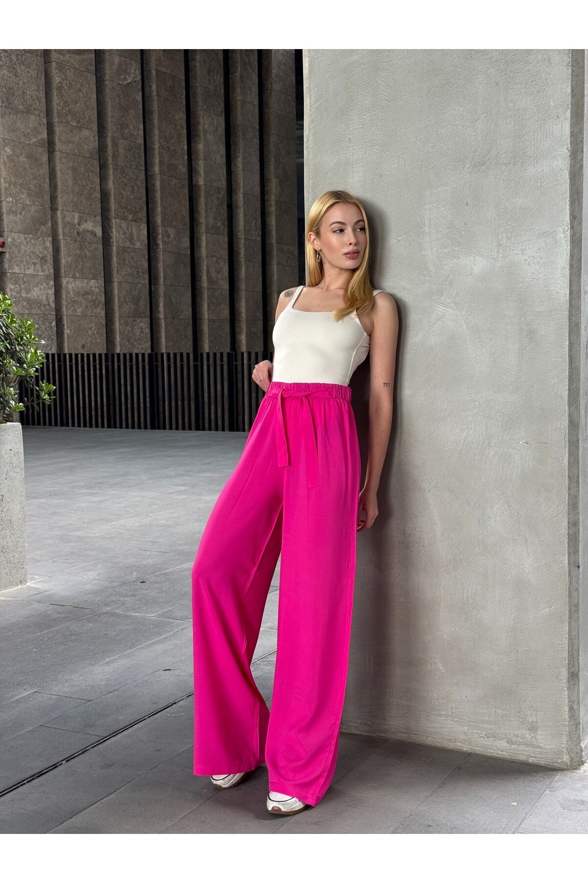 Kadın Yüksek Bel Kuşaklı %100 Viscose Pamuk Geniş Paça Şık Casual Büyük Beden Curve Pantolon