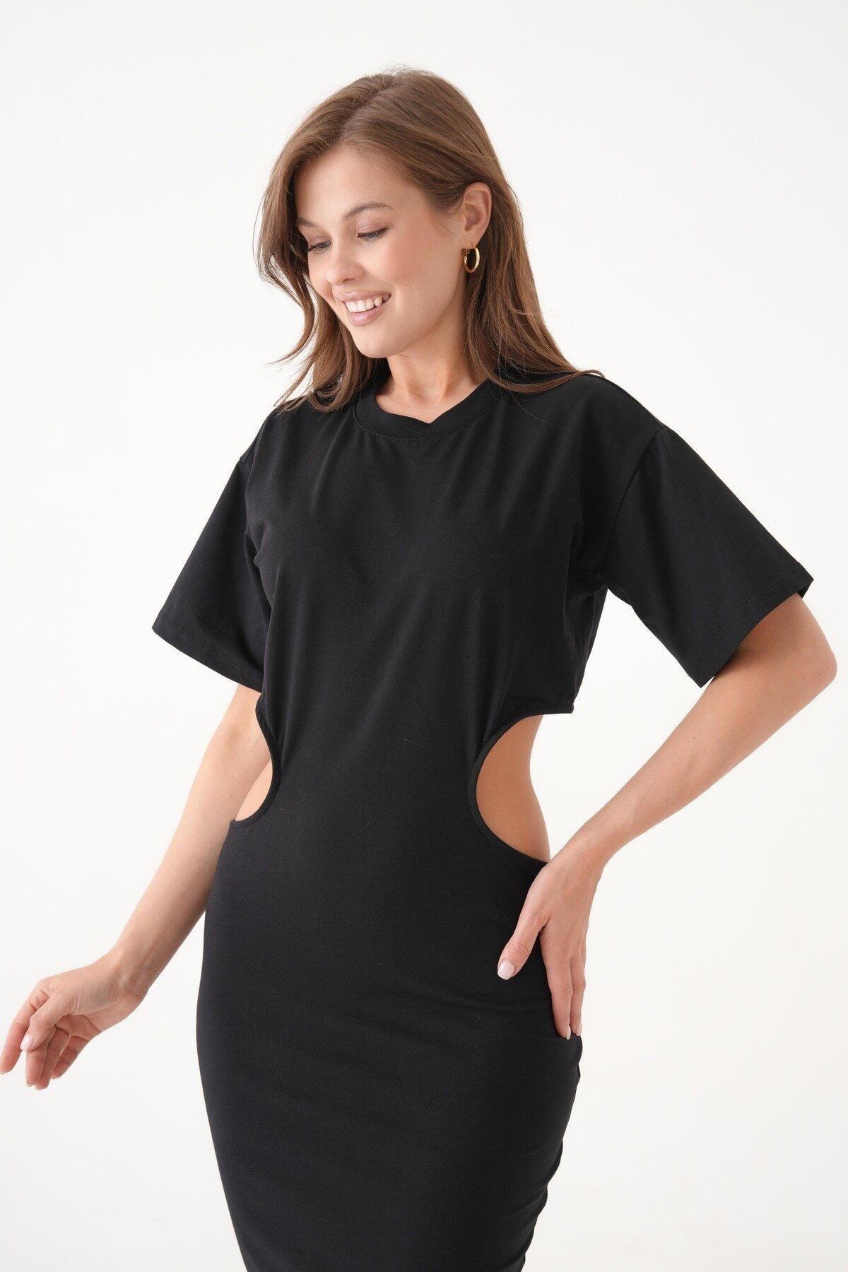 Kadın Bel ve Sırtı Açık Pamuklu Yazlık Bisiklet Yaka Mini Elbise