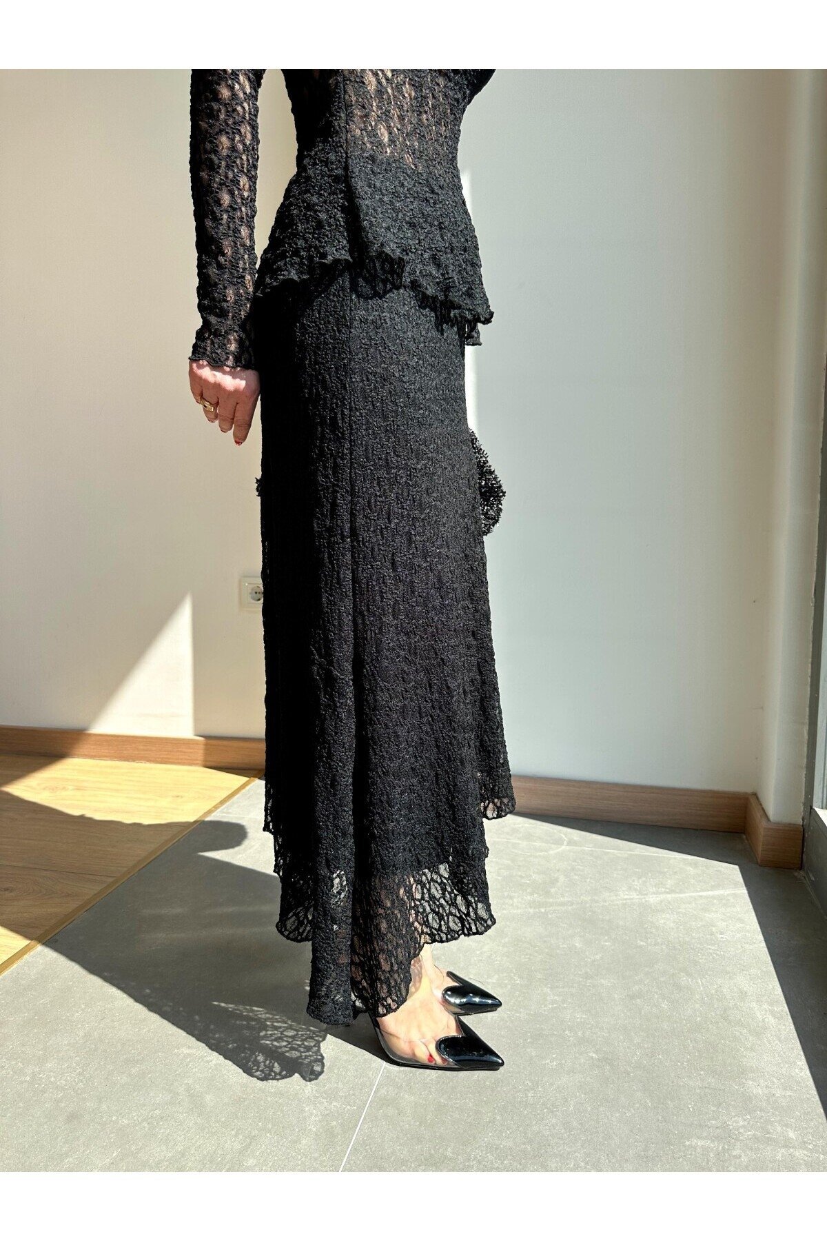 Kadın Beli Lastikli Tam Esnek Dantel Güpürlü Asimetrik Kesim Yüksek Bel Şık Midi Boy Tasarım Etek