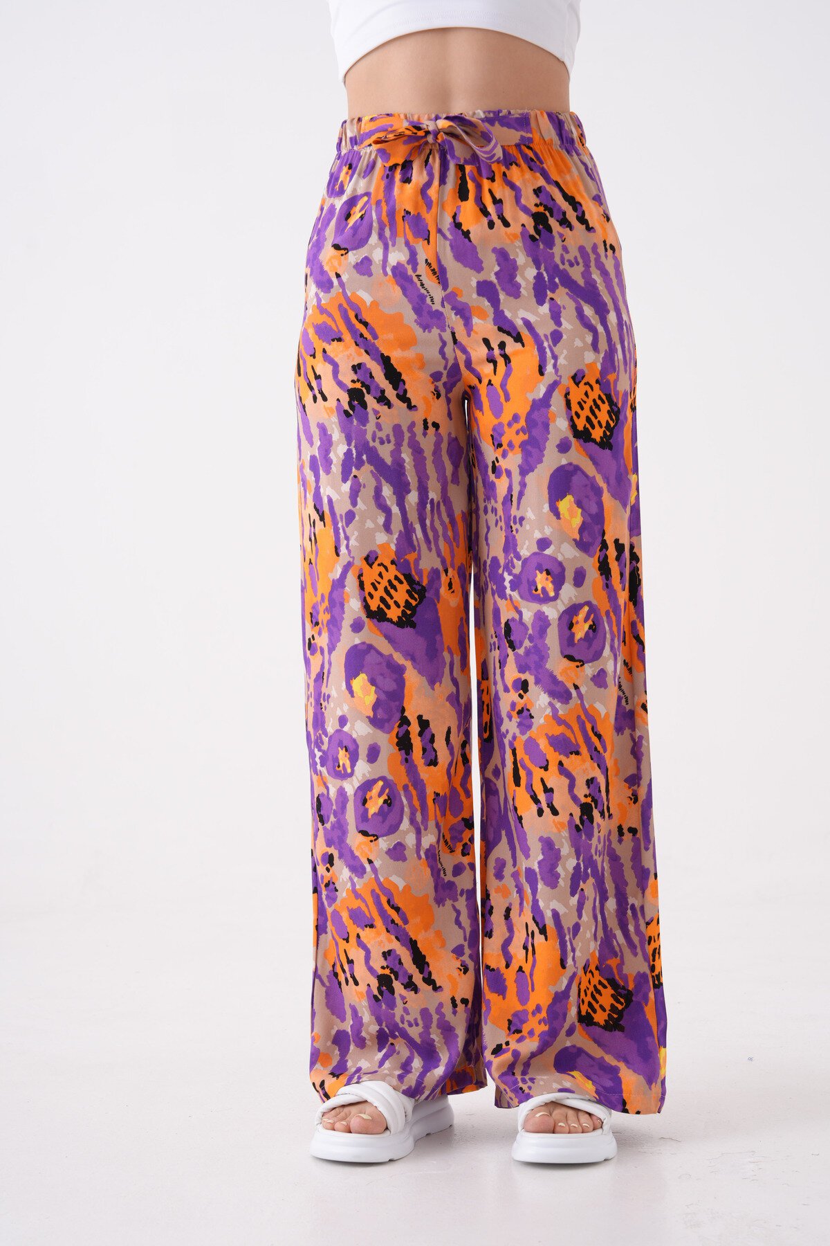 Kadın Beli Lastikli Yüksek Bel Rahat Kalıp Dokuma Viskon Kuşaklı Geniş Paça Curve Pantolon