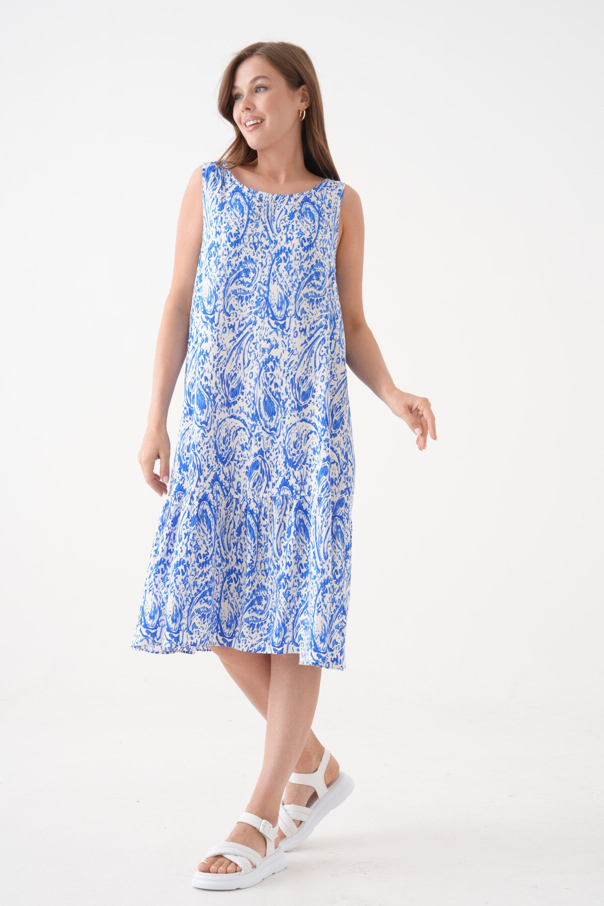 Kadın Bisiklet Yaka Kolsuz Eteği Volanlı Yazlık Desenli Büyük Beden Curve Dokuma Elbise