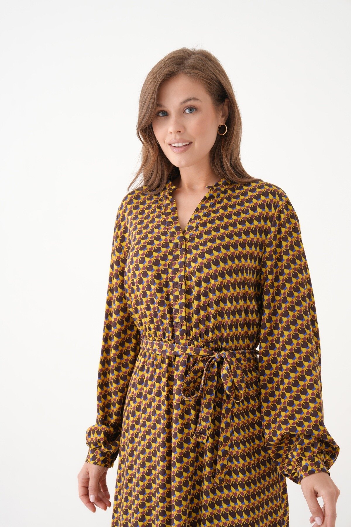 Kadın Bisiklet Yaka Tesettüre Uygun %100 Viscose Maxi Boy Uzun Kol Büyük Beden Curve Yazlık Elbise