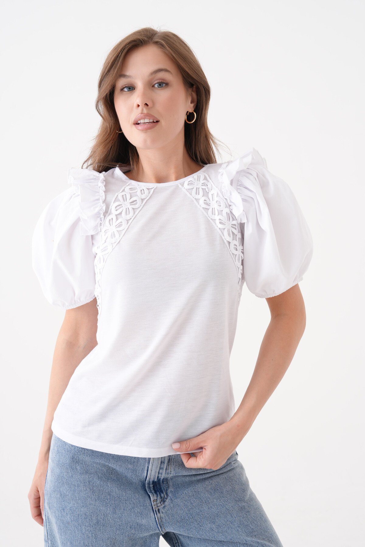 Kadın Bisiklet Yaka Volanlı Karpuz Kol Güpür Detaylı Spor Şık Çiçek Güpürlü Bluz