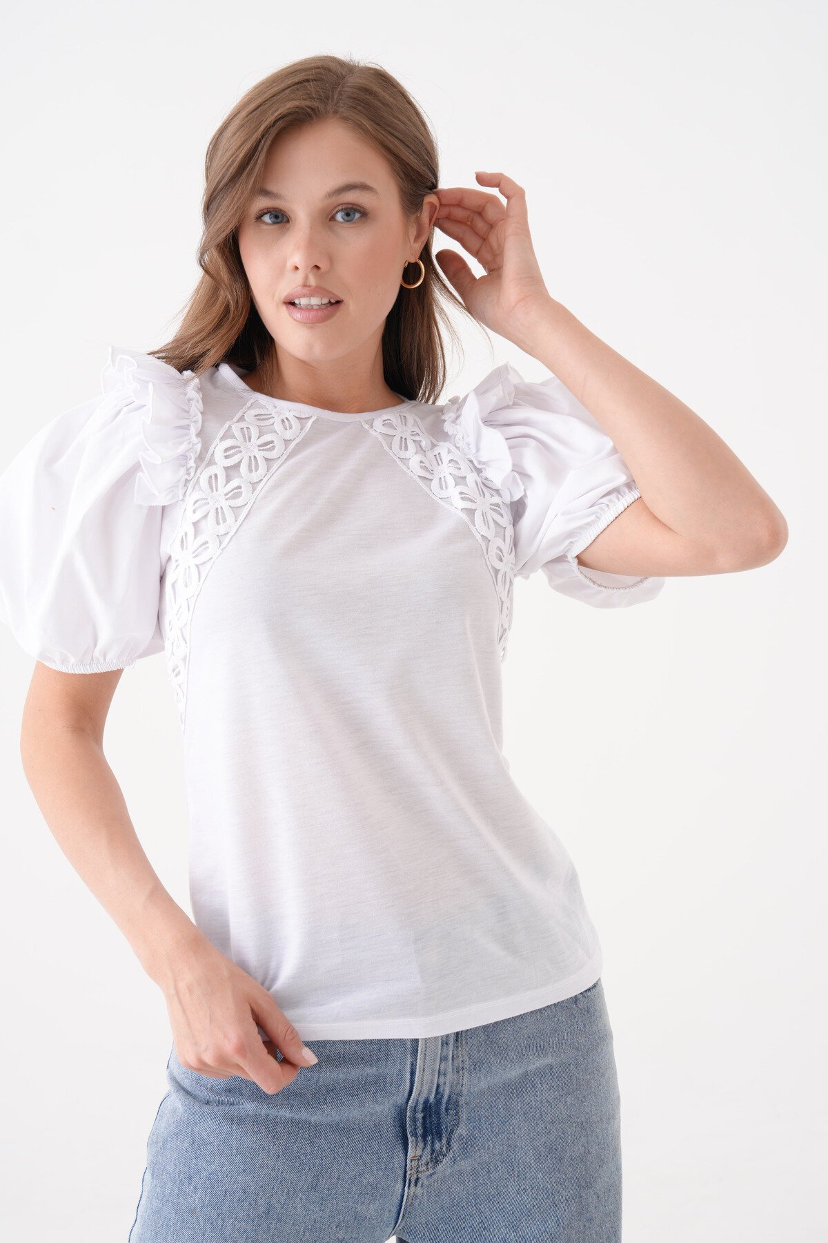 Kadın Bisiklet Yaka Volanlı Karpuz Kol Güpür Detaylı Spor Şık Çiçek Güpürlü Bluz