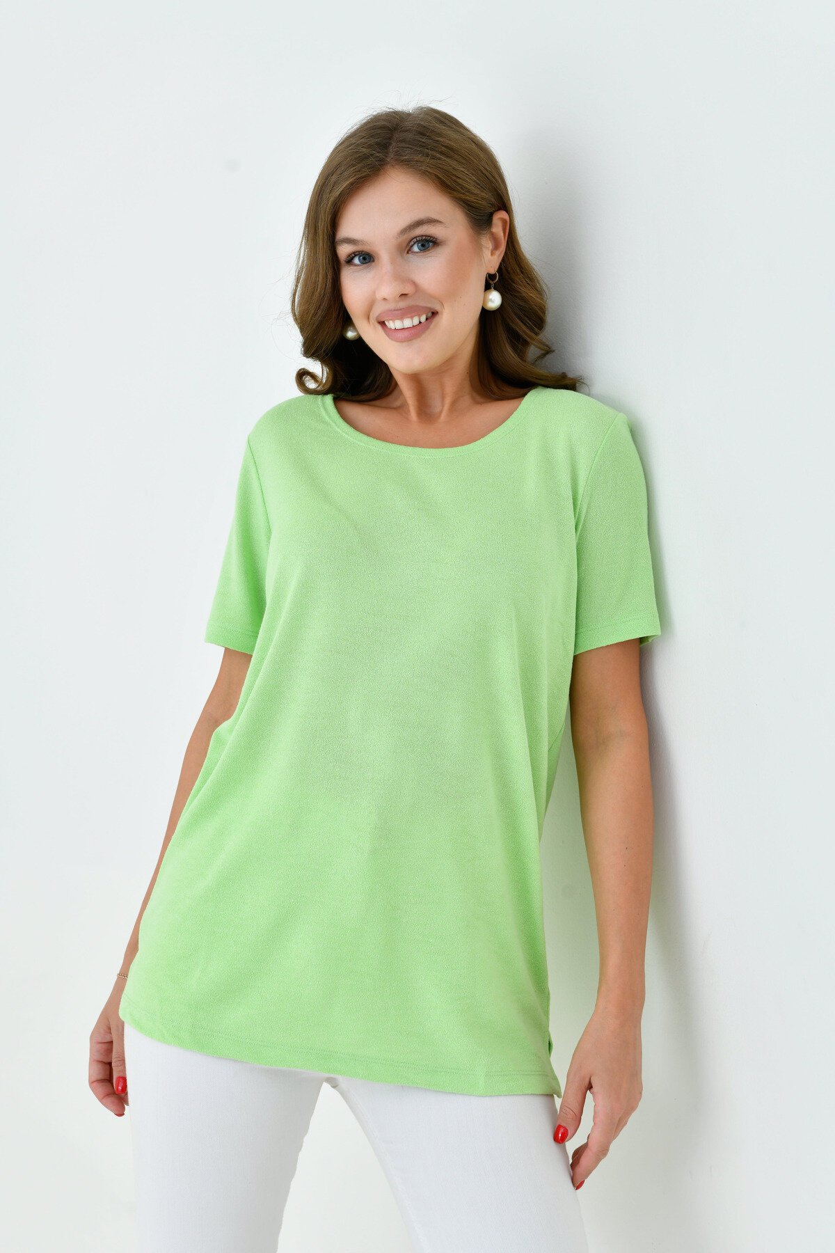 Kadın Buklet Kumaş Düz Sade Büyük Beden Curve Yarım Kol Bluz