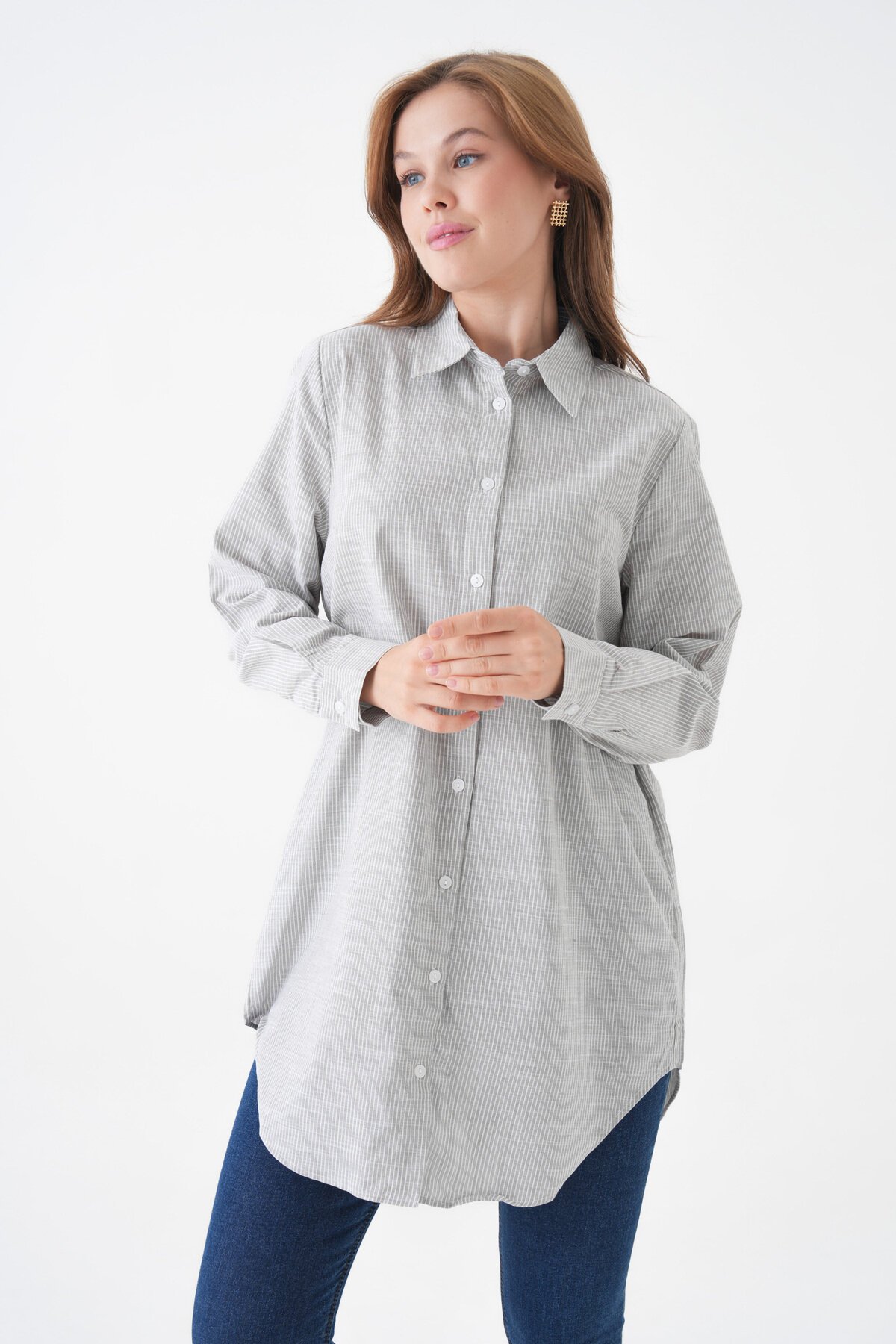 Kadın Gömlek Yaka Düğmeli Uzun Kol Tunik Boy Rahat Çizgili Curve Büyük Beden Tesettüre Uygun Gömlek