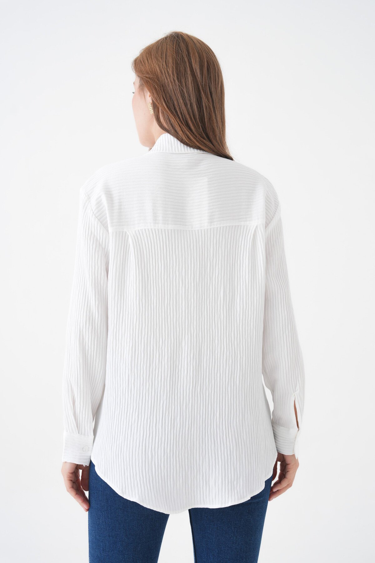 Kadın Gömlek Yaka Önü Düğmeli Düz Uzun Kol Rahat Kalıp Curve Büyük Bedeb Yazlık Gömlek