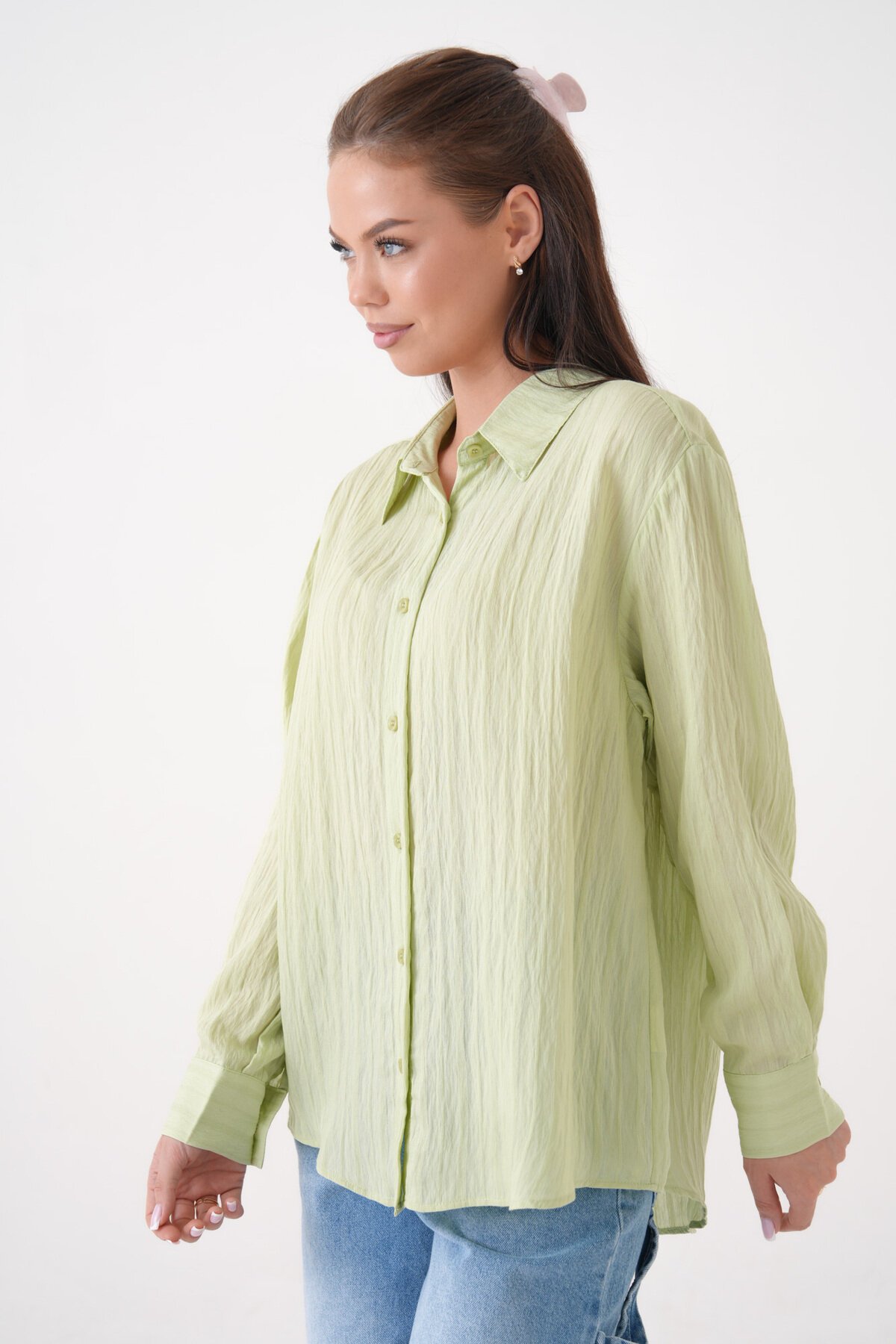 Kadın Gömlek Yaka Önü Düğmeli Düz Uzun Kol Rahat Kalıp Curve Büyük Bedeb Yazlık Gömlek