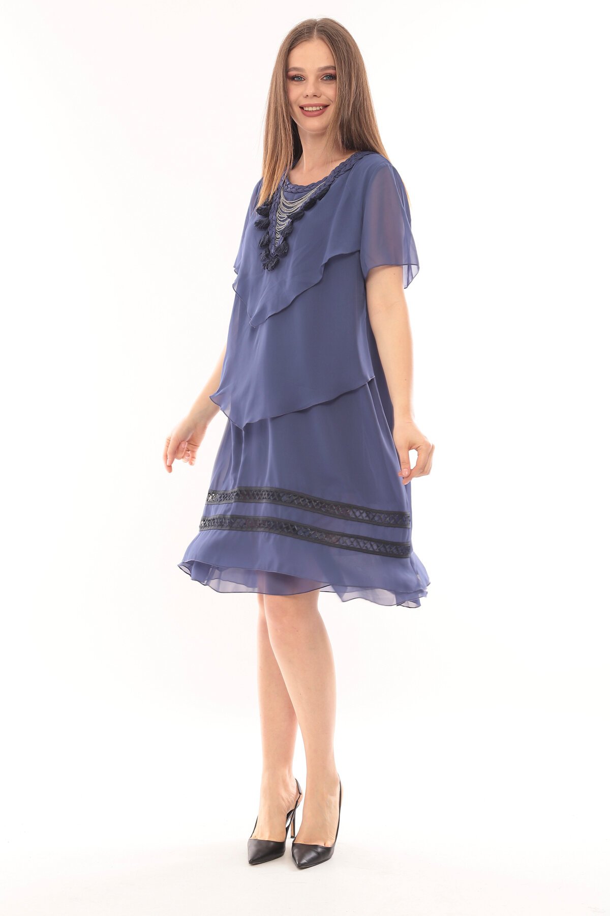 Kadın İthal Büyük Beden Püskül Zincir Detaylı Şifon Yarım Kol Astarlı Büyük Beden Elbise