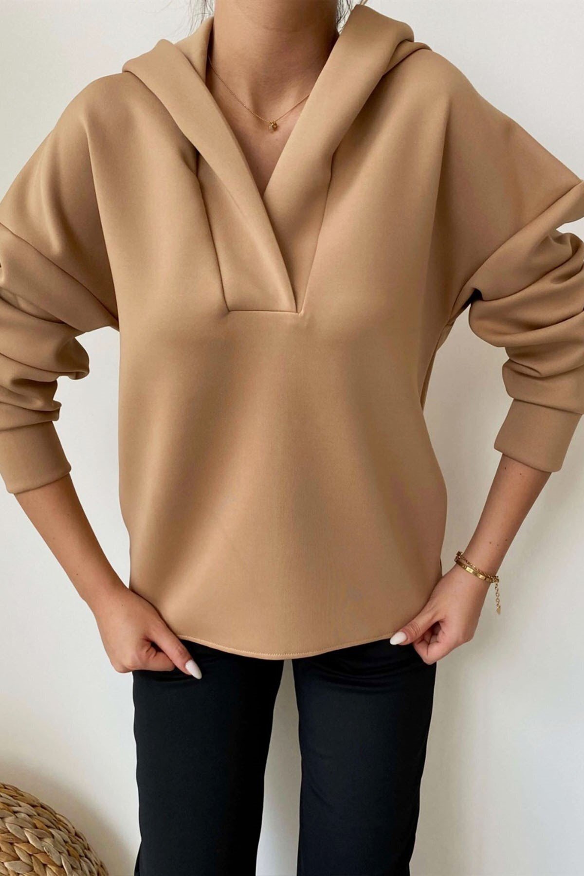 Kadın Kapüşonlu Scuba Oversize Spor Şık Tasarım Sweatshirt