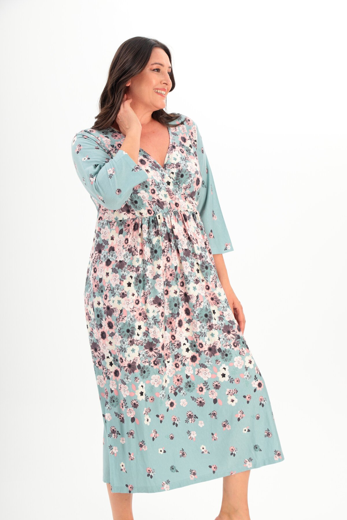 Kadın Kruvaze Yaka Rahat Kesim Truvakar Kol Desenli Viskon Günlük Midi Büyük Beden Elbise Gecelik