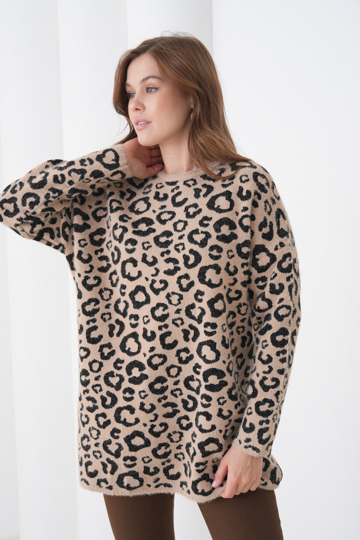 Kadın Leopar Desenli Uzun Kollu Bisiklet Yaka Spor Şık Kışlık Triko Kazak