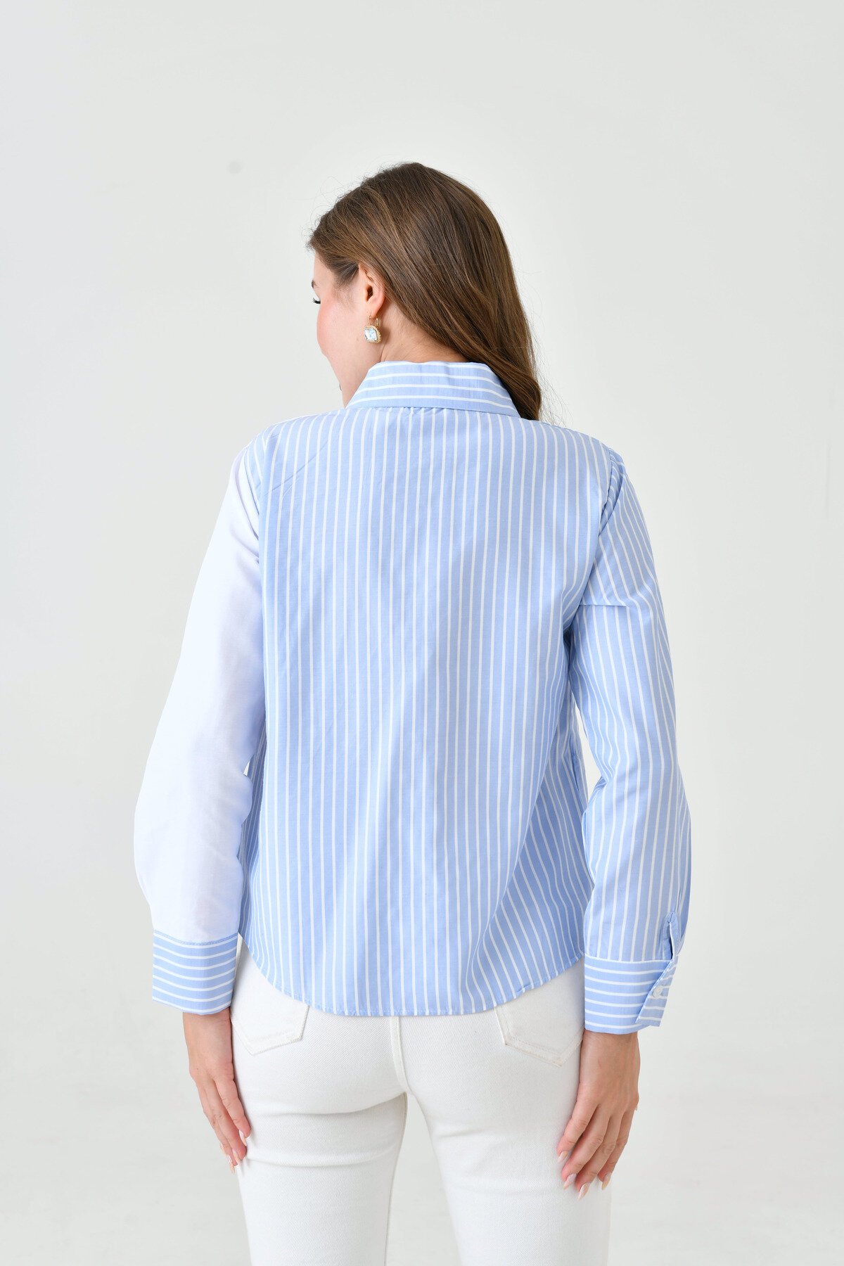 Kadın Özel Tasarım Yaka Kol Düğmeli Çizgi Garnili Tesettüre Uygun Bluz Gömlek