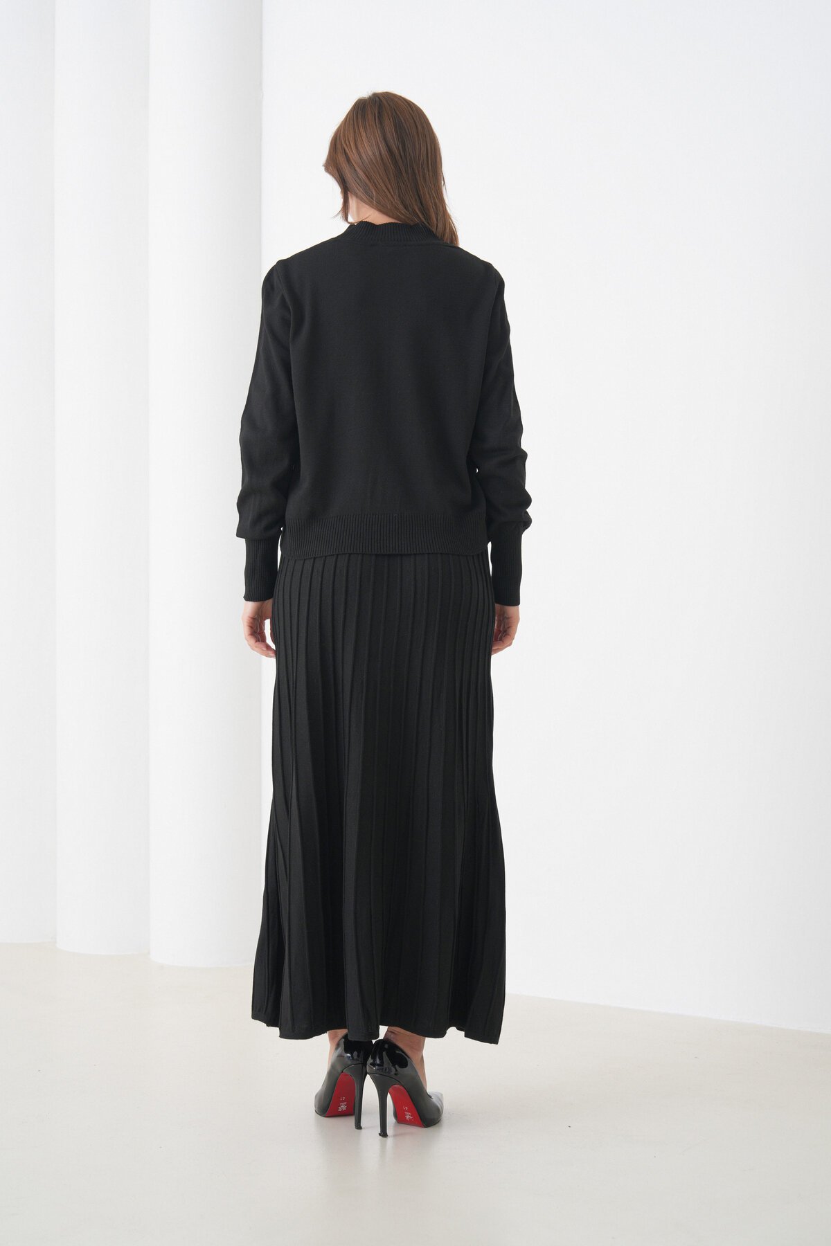 Kadın Pileli Etek Kazağı V Tasarım Tesettüre Uygun Örgü Triko Etek Kazak Takım