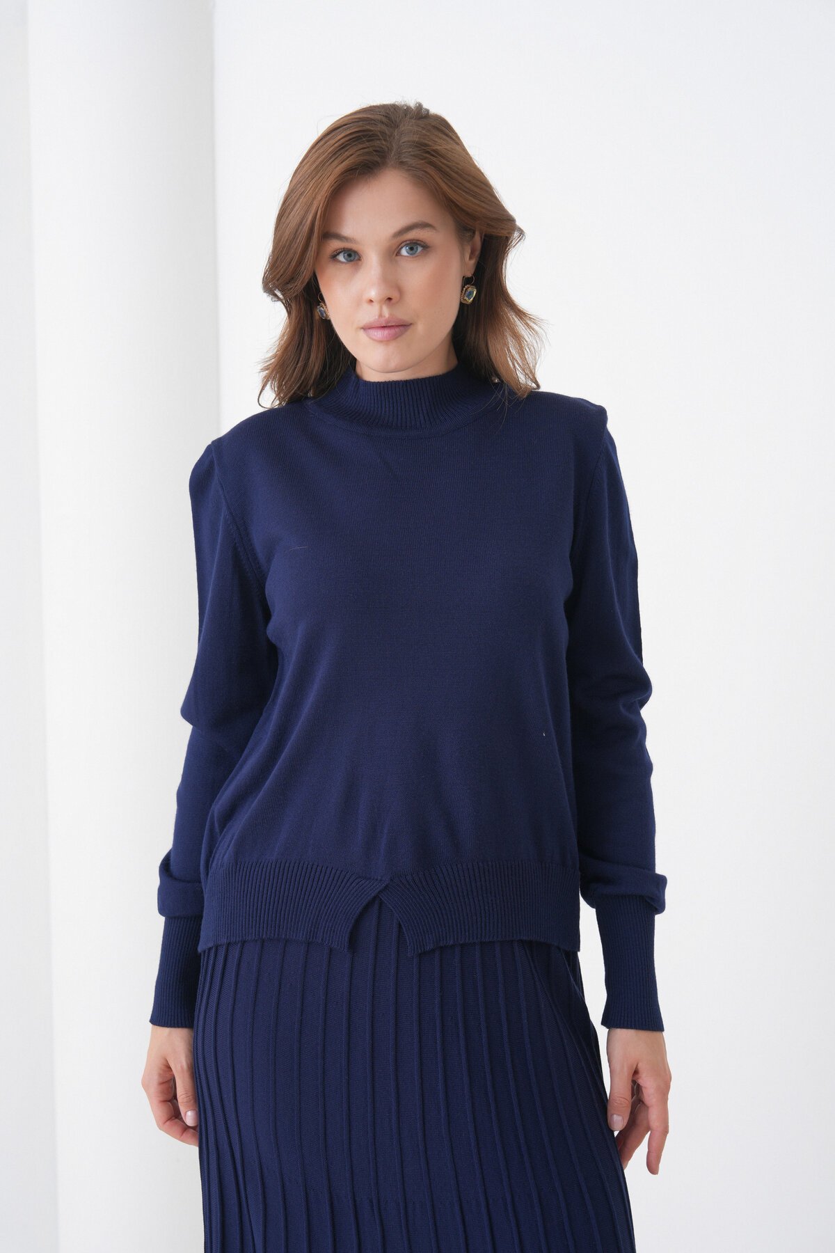 Kadın Pileli Etek Kazağı V Tasarım Tesettüre Uygun Örgü Triko Etek Kazak Takım