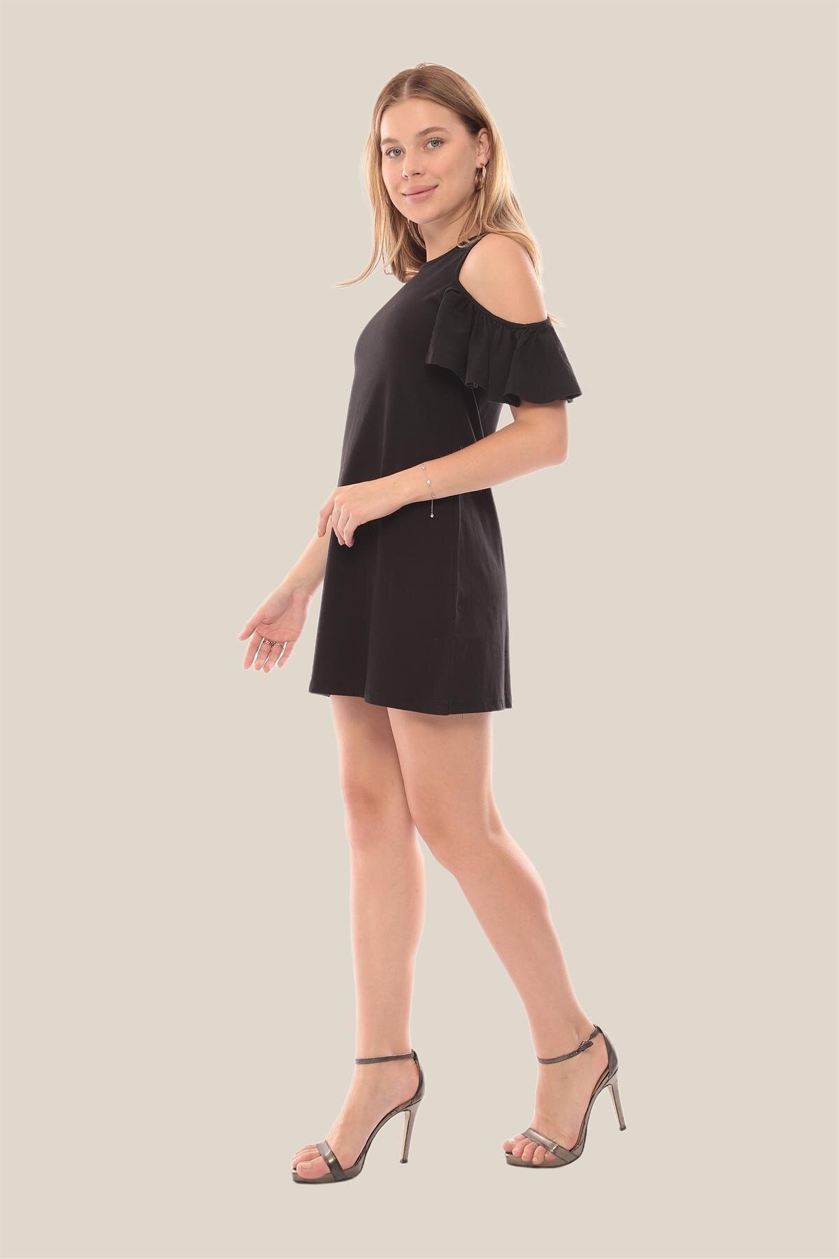 Kadın Siyah Omzu Açık Fırfır Detay Çan Pamuk Elbise