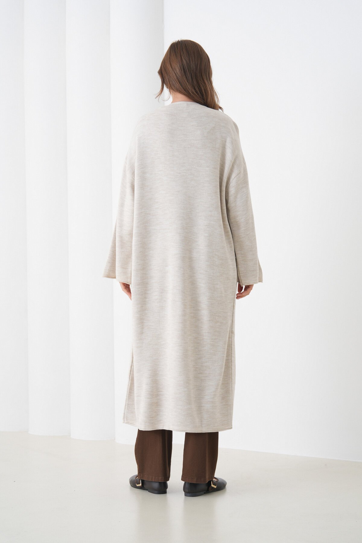 Kadın Tesettüre Uygun Maxi Boy Uzun Kol Cepli Spor Şık Triko Ceket