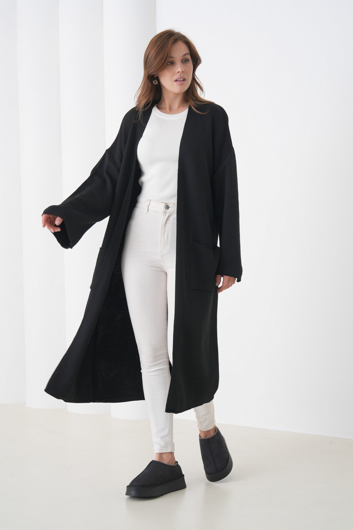 Kadın Tesettüre Uygun Maxi Boy Uzun Kol Cepli Spor Şık Triko Ceket