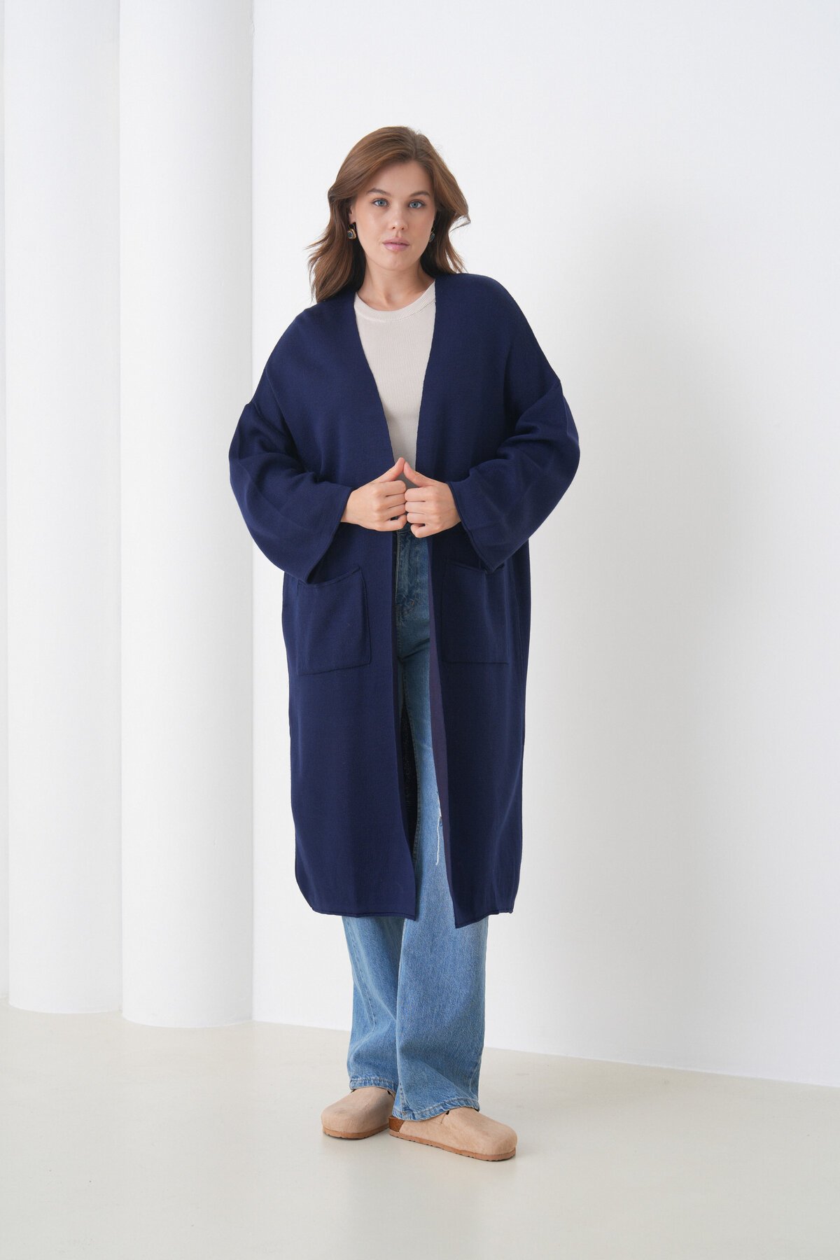 Kadın Tesettüre Uygun Maxi Boy Uzun Kol Cepli Spor Şık Triko Ceket