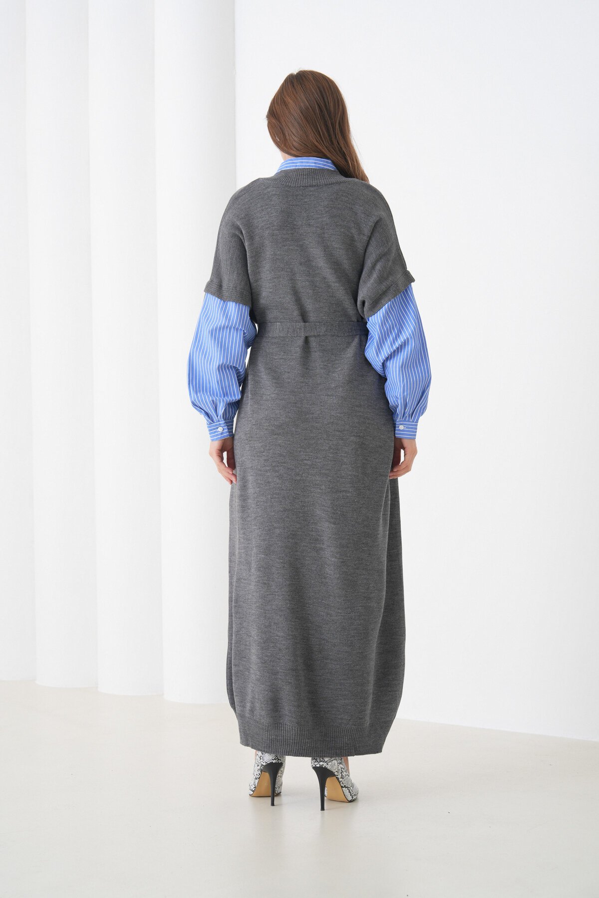 Kadın Uzun Kol Gömlek Yaka İçi Gömlekli Triko Kuşaklı Triko Spor Şık Elbise