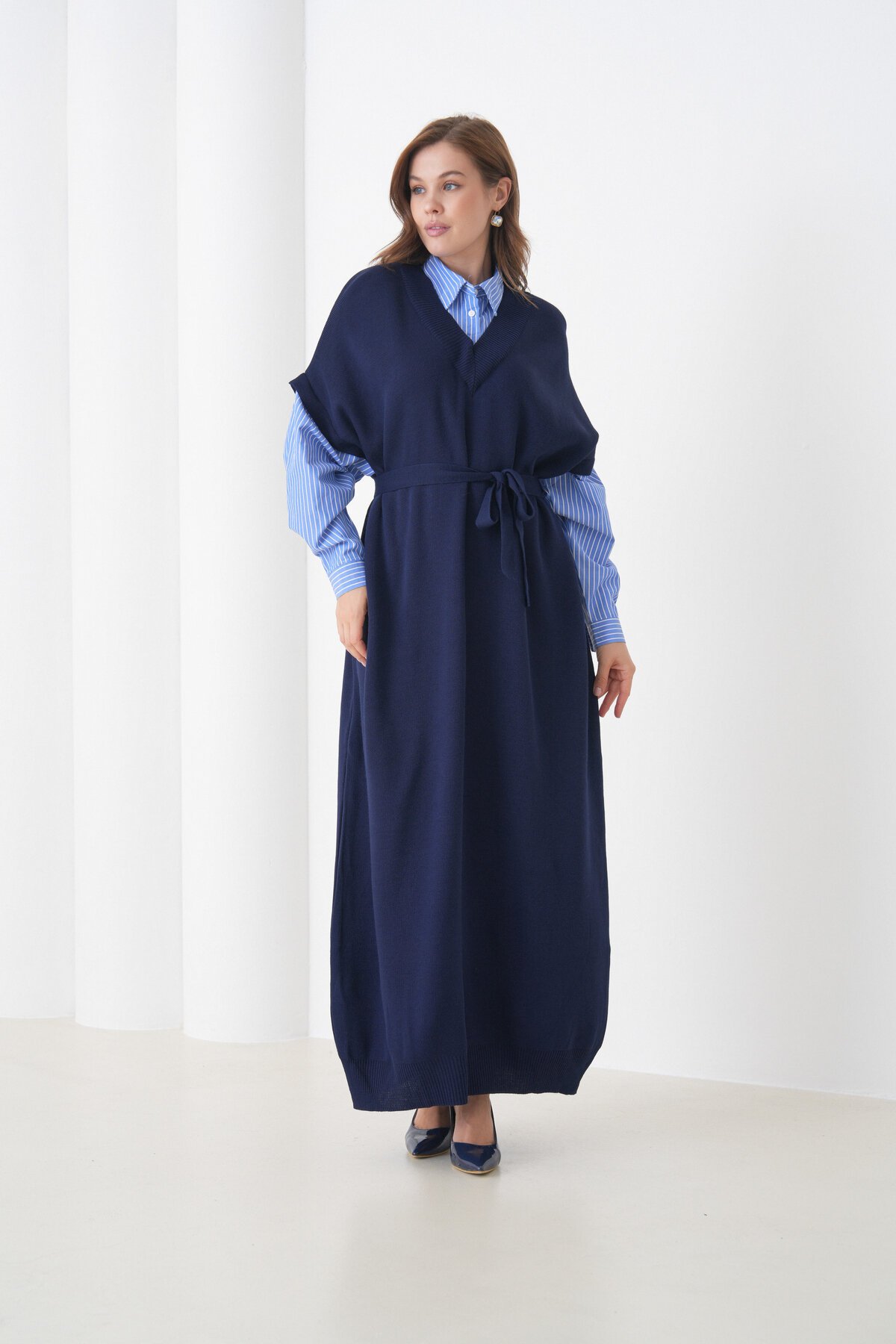 Kadın Uzun Kol Gömlek Yaka İçi Gömlekli Triko Kuşaklı Triko Spor Şık Elbise