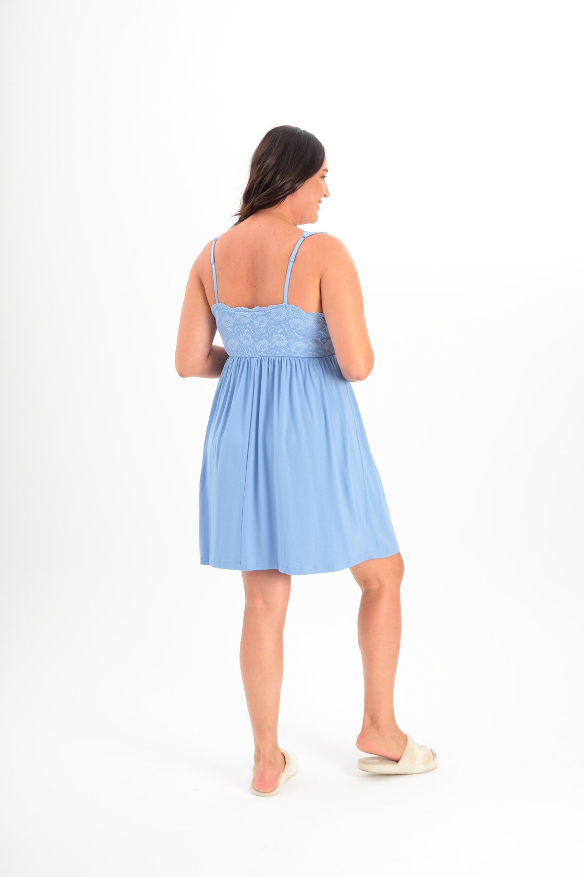 Kadın V Yaka Dantel Detay Askılı Şık Uzun Büyük Beden Curve Viskon Gecelik Elbise