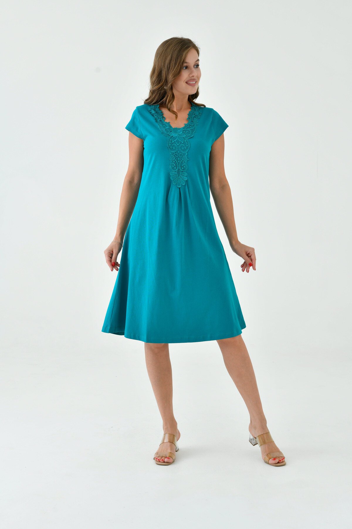 Kadın Yakası Güpürlü A Kesim Yarım Kol Viskon Günlük Midi Boy Büyük Beden Elbise Gecelik