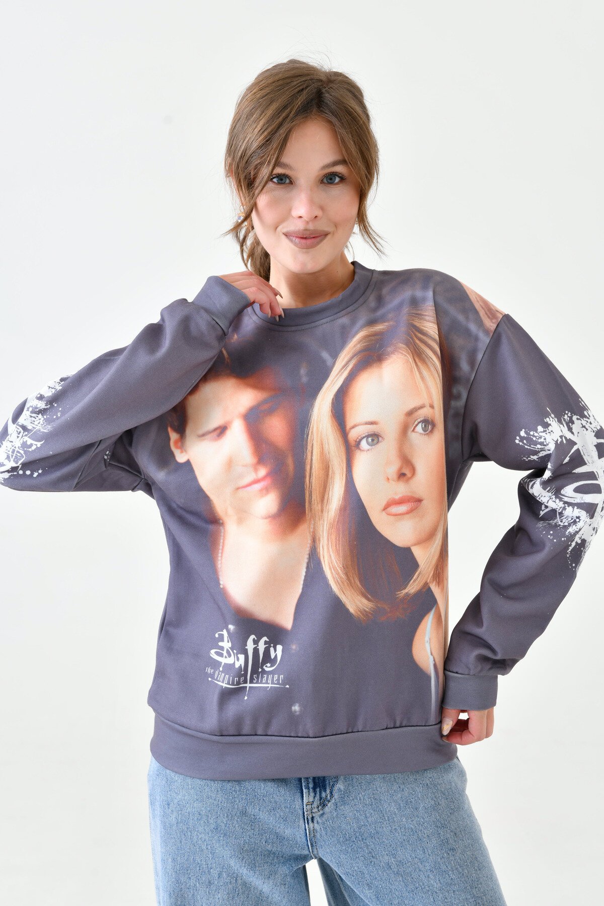 Kadın Yüz Baskılı Oversize Geniş Kalıp Desenli Curve Sweatshirt