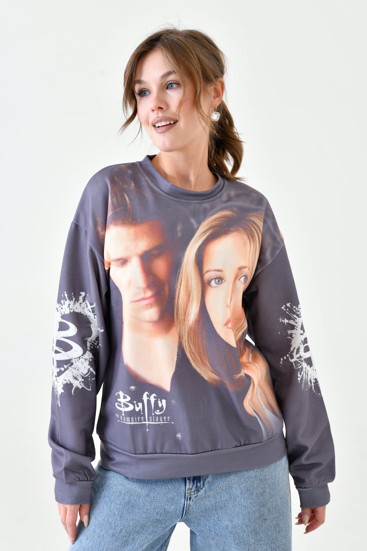 Kadın Yüz Baskılı Oversize Geniş Kalıp Desenli Curve Sweatshirt