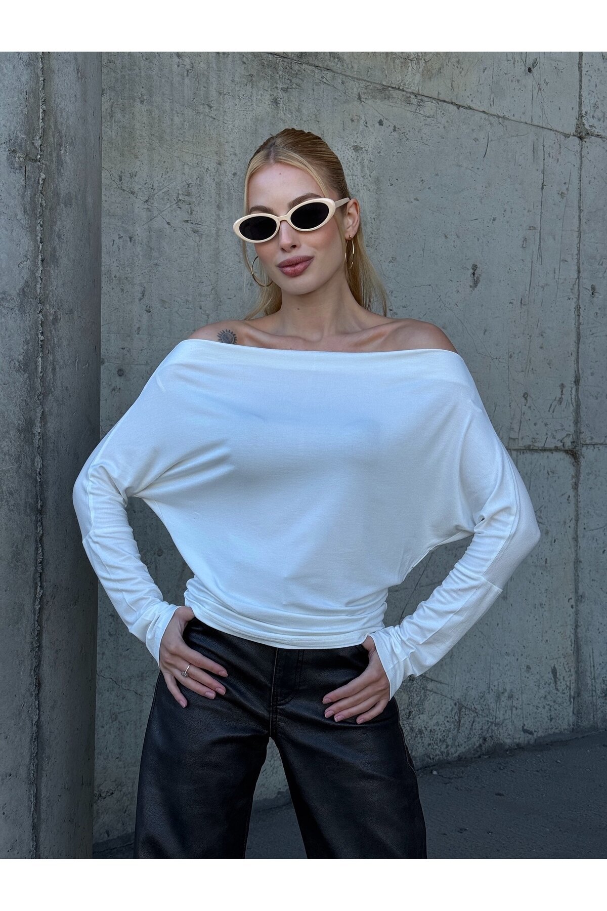 Kadın Kayık Yaka Full Esnek Asimetrik Kesim Comfort Spor Şık Tasarım Yumoş Bluz