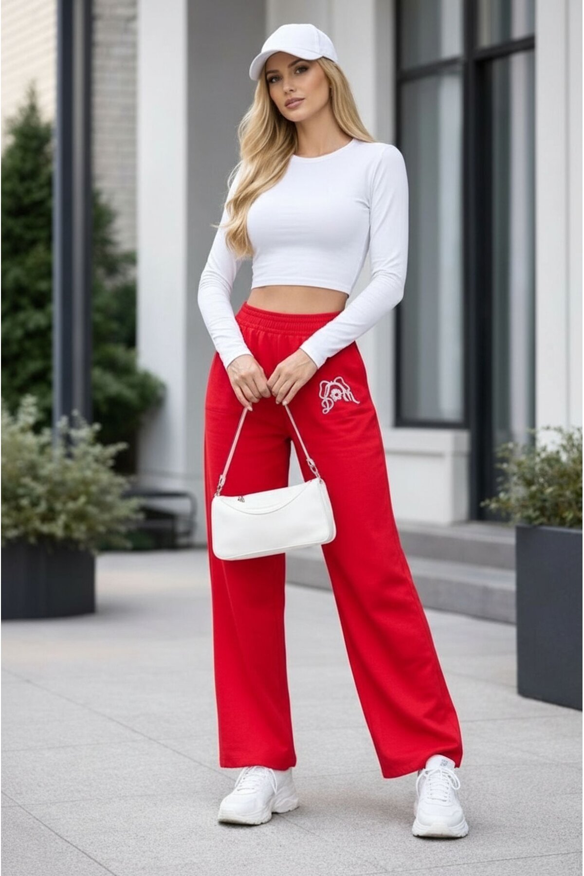 Kadın Yüksek Bel Boru Paça Pamuklu Cepli Lastikli Spor Şık Eşofman Altı