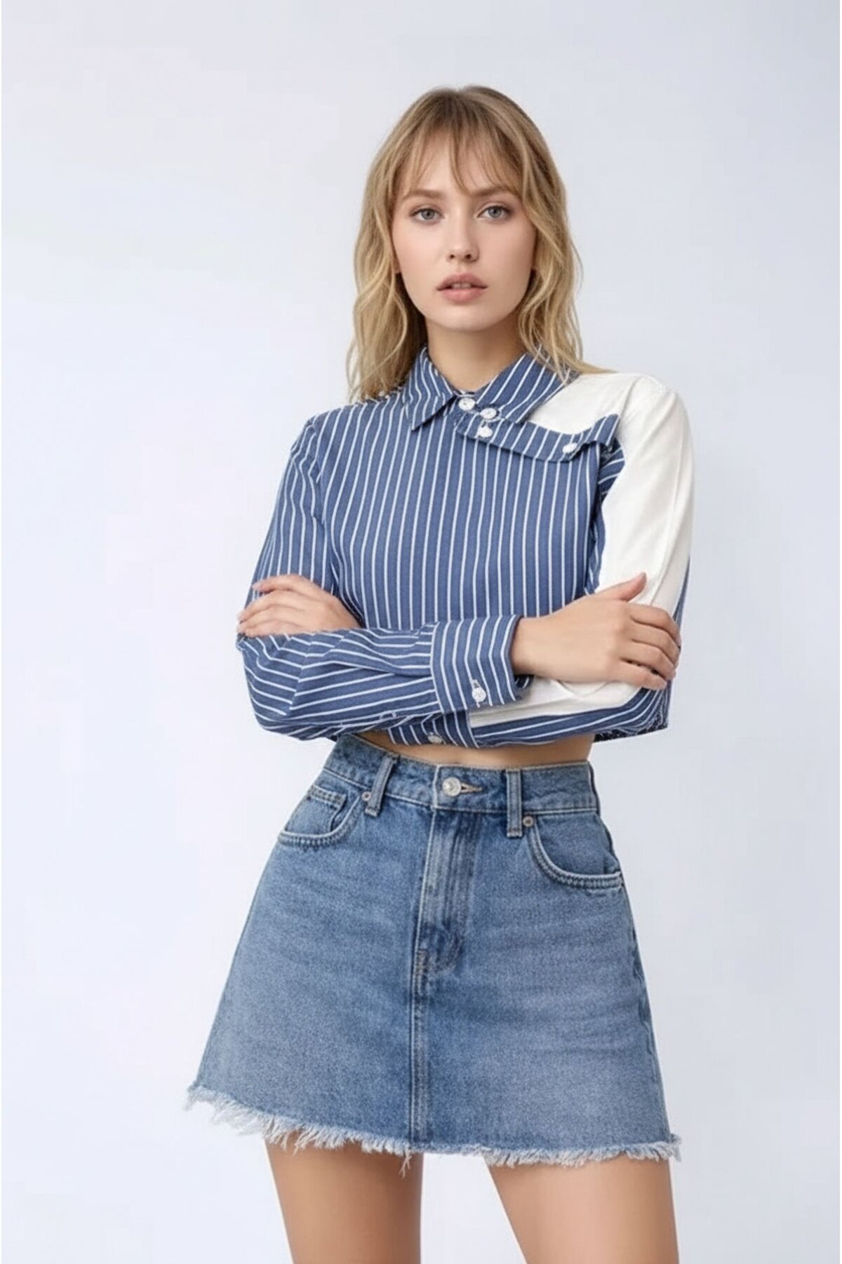 Kadın Özel Tasarım Yaka Koldan Düğmeli Çift Renk Crop Boy Bluz Kısa Gömlek