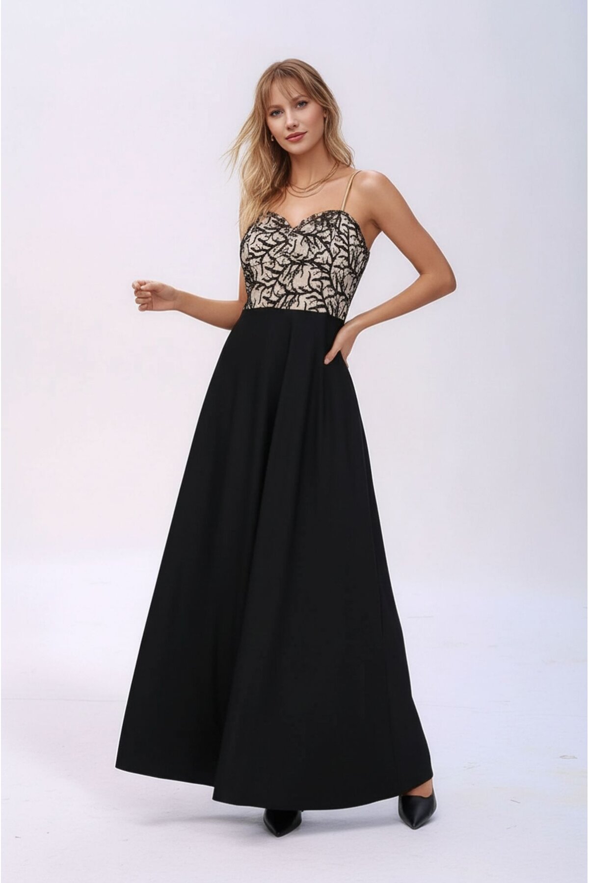 Kadın Straplez Kalp Yaka Dantelli Uzun Maxi Boy Siyah Ekru Curve Abiye Gece Şık Ebise