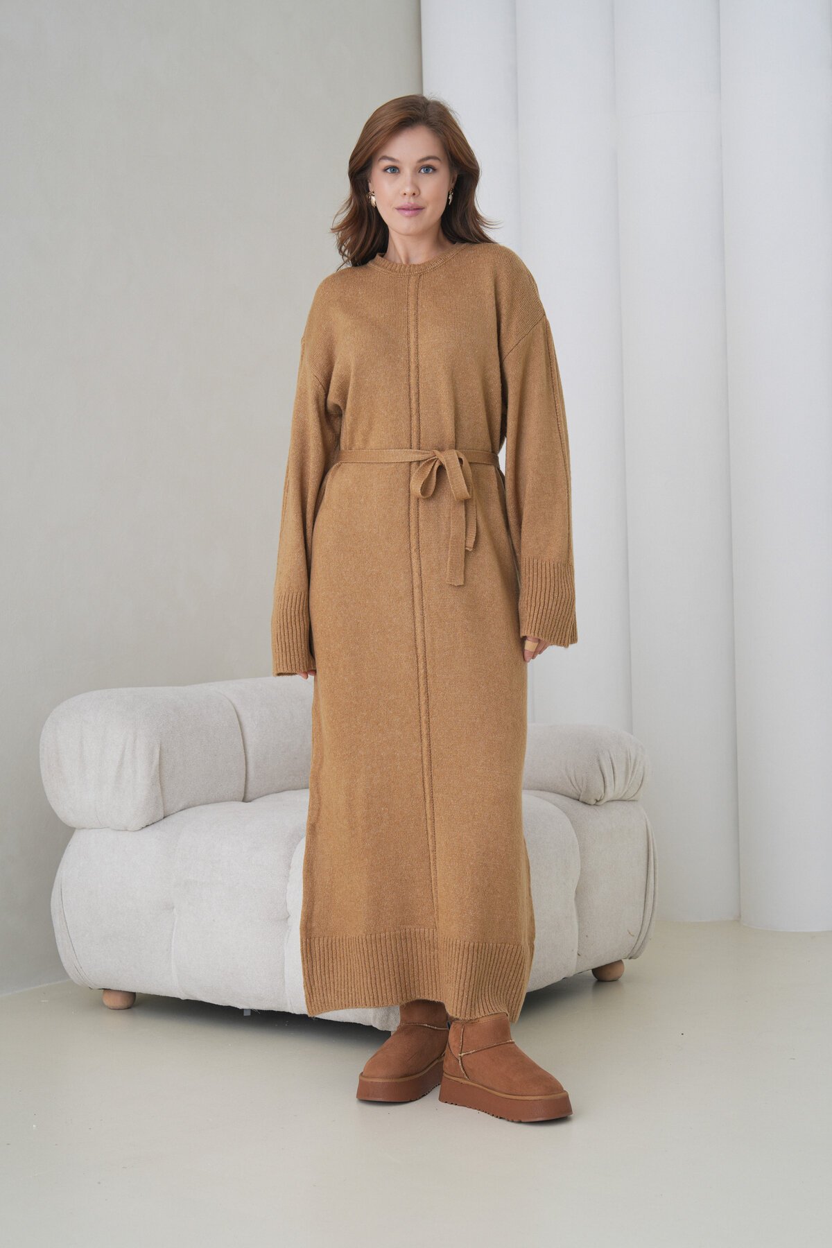 Kadın Uzun Kol Bisiklet Yaka Tesettüre Uygun Dokulu Kuşaklı Triko Spor Şık Maxi Boy Uzun Elbise