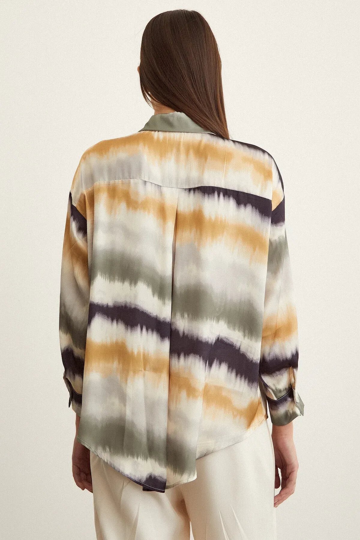 Kadın Uzun Kol Sulu Boya Desenli Renkli Pamuk Saten Premium Kalite Spor Şık Gömlek