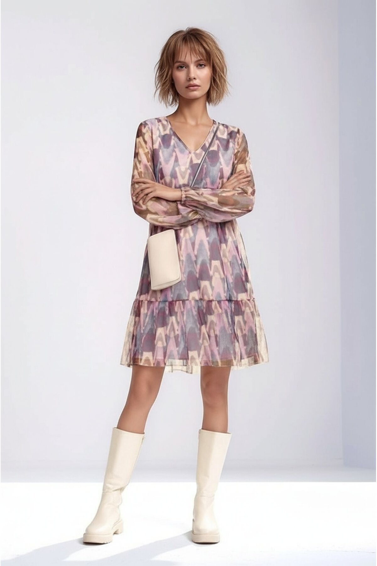 Kadın V Yaka Uzun Kol Rahat Kalıp Desenli Tül Elbise