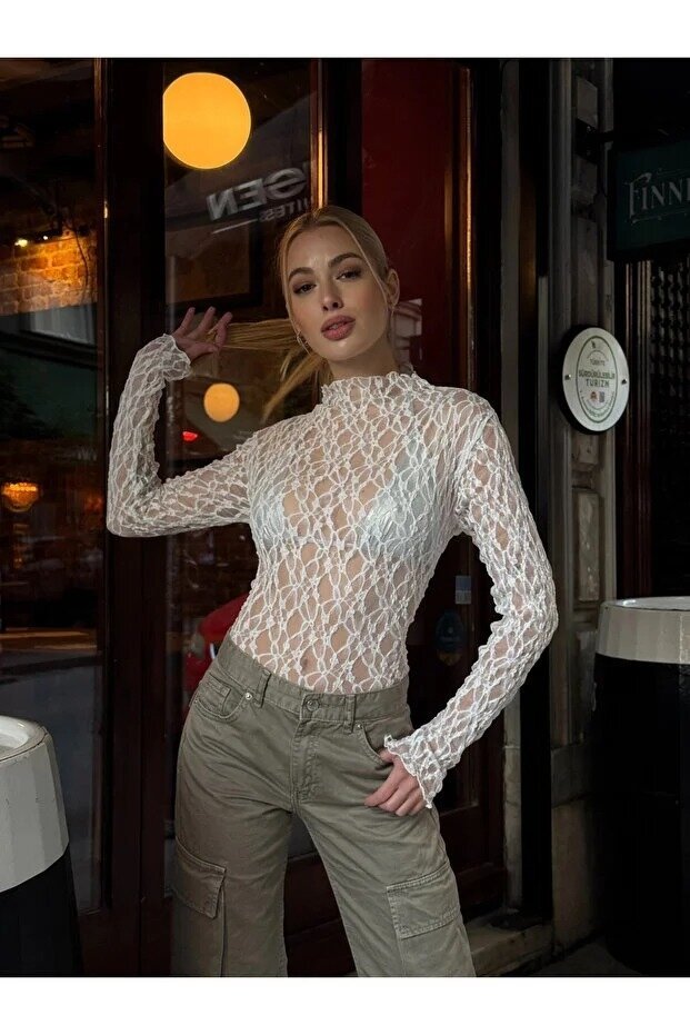 Kadın Yarım Balıkçı Yaka Full Esnek Dantel Bürümcük Spor Şık Tasarım Gece Bluzu