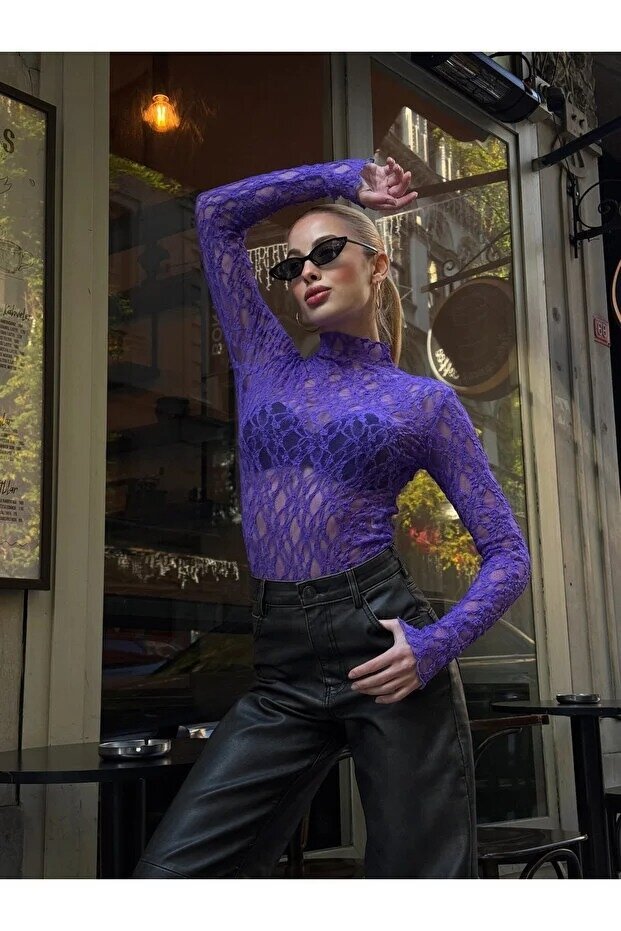 Kadın Yarım Balıkçı Yaka Full Esnek Dantel Bürümcük Spor Şık Tasarım Gece Bluzu
