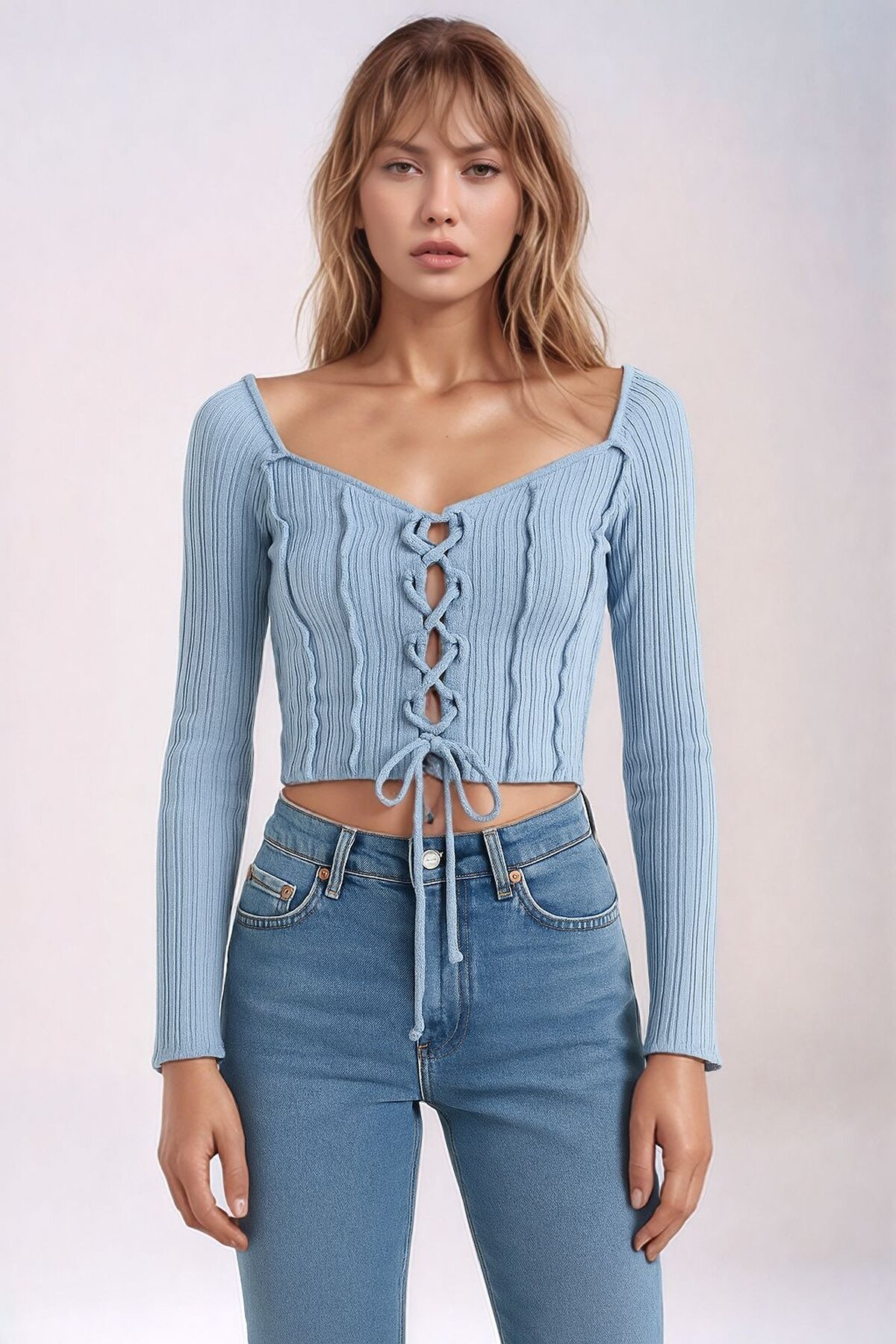 Kadın Yuvarlak Yaka Önden Bağcıklı Uzun Kol Fitilli Crop Boy Spor Şık Bluz