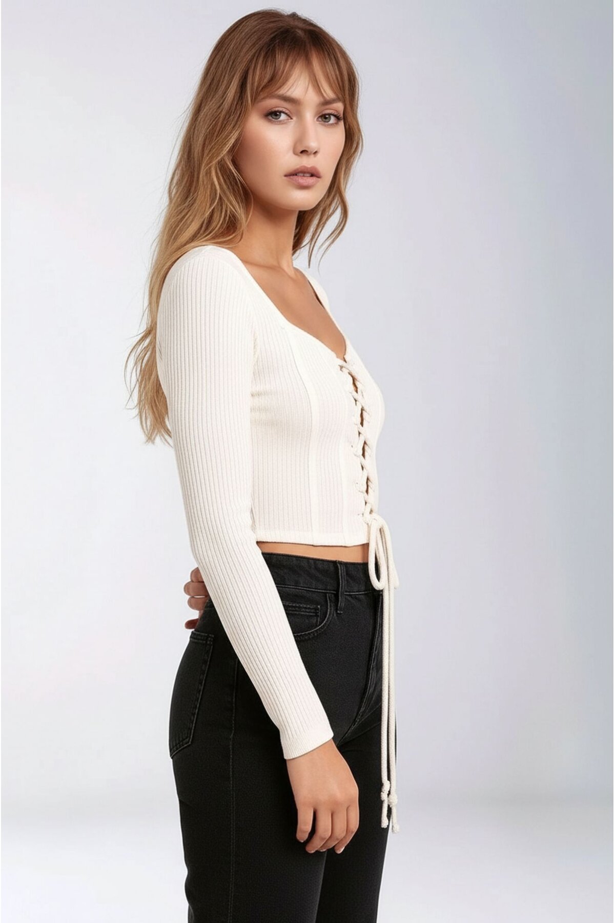 Kadın Yuvarlak Yaka Önden Bağcıklı Uzun Kol Fitilli Crop Boy Spor Şık Bluz