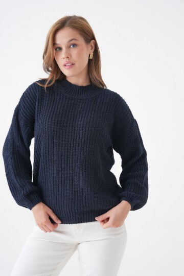 Kadın Dik Yaka Basic Uzun Kol Rahat Kalıp Büyük Beden Curve Uyumlu Spor Şık Kazak