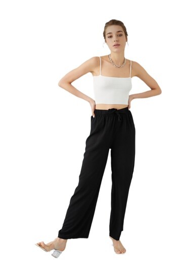 Kadın Beli Lastikli Rahat Salaş Siyah Pantolon