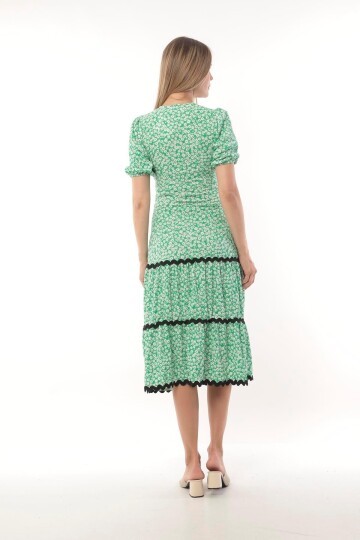 Kadın Çiçekli V Yaka Katlı Etekli Yeşil Spor Şık Yazlık Uzun Elbise