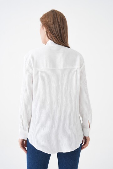 Kadın Gömlek Yaka Önü Düğmeli Düz Uzun Kol Rahat Kalıp Curve Büyük Bedeb Yazlık Gömlek