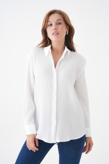 Kadın Gömlek Yaka Önü Düğmeli Düz Uzun Kol Rahat Kalıp Curve Büyük Bedeb Yazlık Gömlek