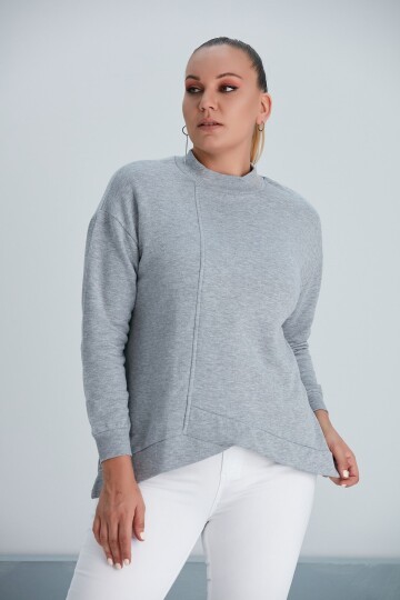Kadın Gri Asimetrik Kesim Büyük Beden Sweatshirt