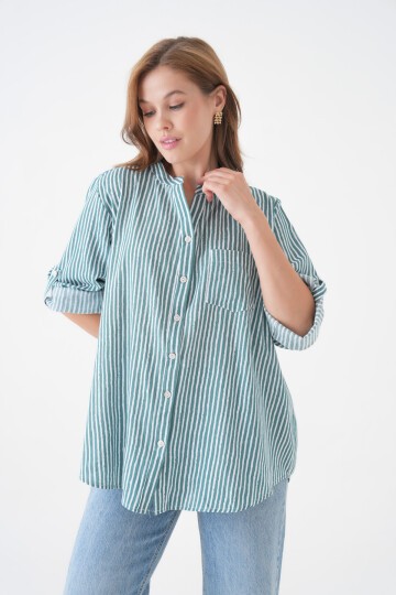 Kadın Hakim Yaka Geniş Kalıp Tesettüre Uygun Çizgili Spor Şık Curve Gömlek