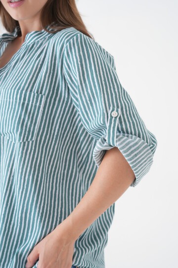 Kadın Hakim Yaka Geniş Kalıp Tesettüre Uygun Çizgili Spor Şık Curve Gömlek