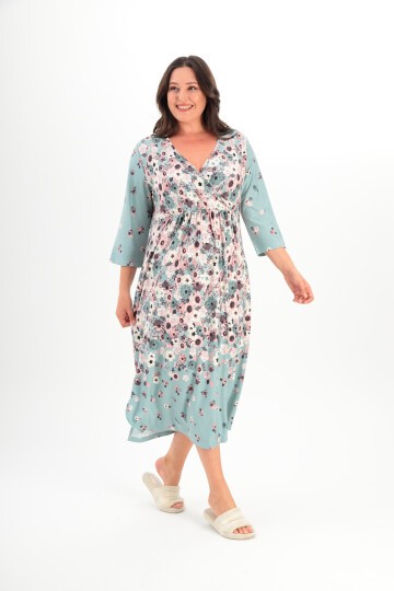 Kadın Kruvaze Yaka Rahat Kesim Truvakar Kol Desenli Viskon Günlük Midi Büyük Beden Elbise Gecelik