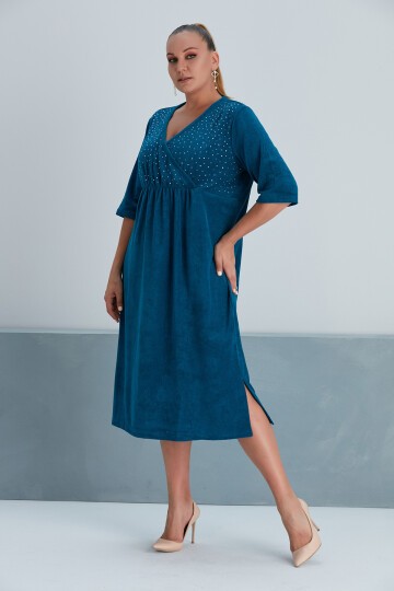 Kadın Kruvaze Yaka Taş Detaylı Uzun Büyük Beden Curve Ev Plaj Havlu Elbisesi